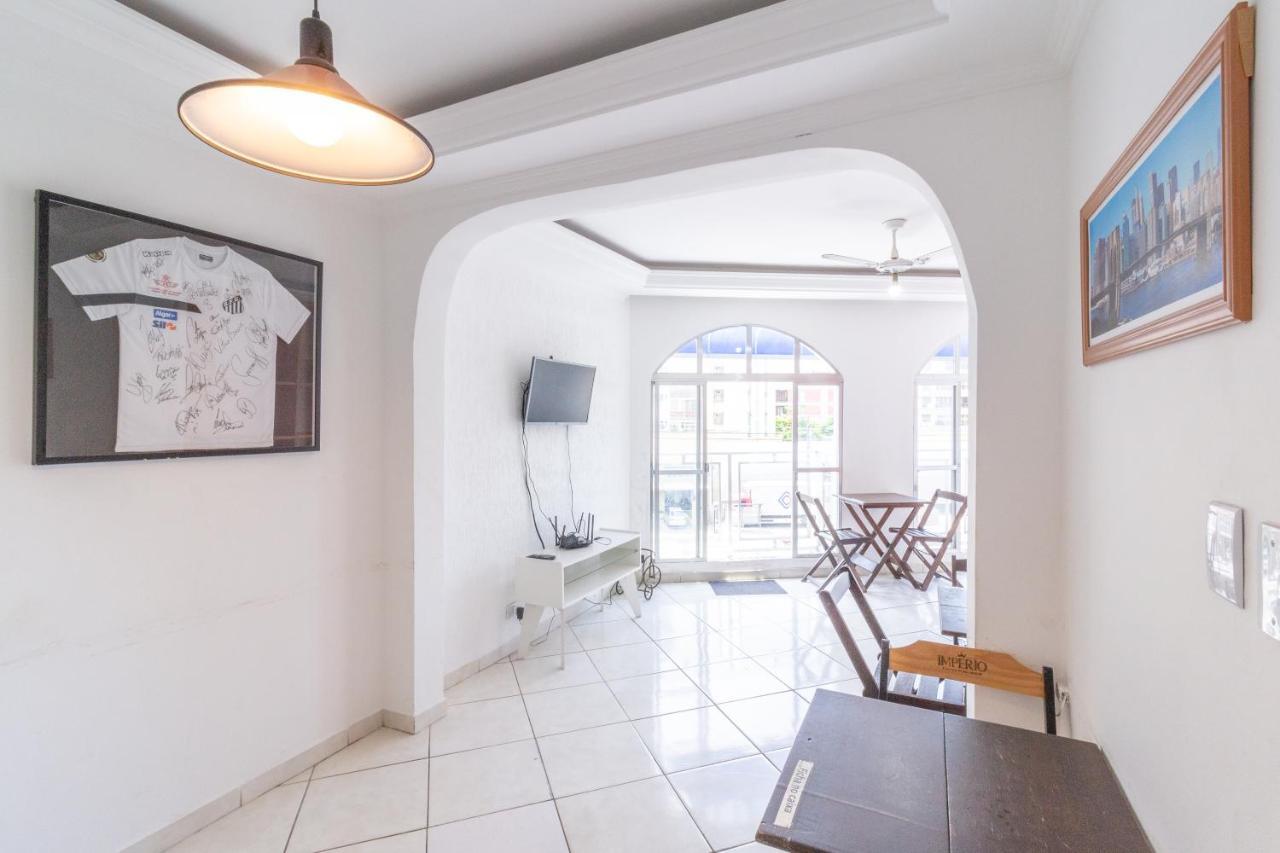 Le Monde Hostel Гуаружа Экстерьер фото