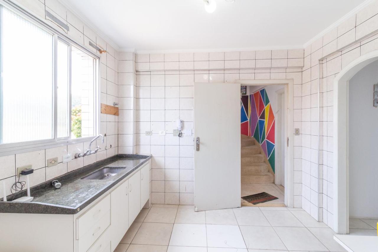 Le Monde Hostel Гуаружа Экстерьер фото